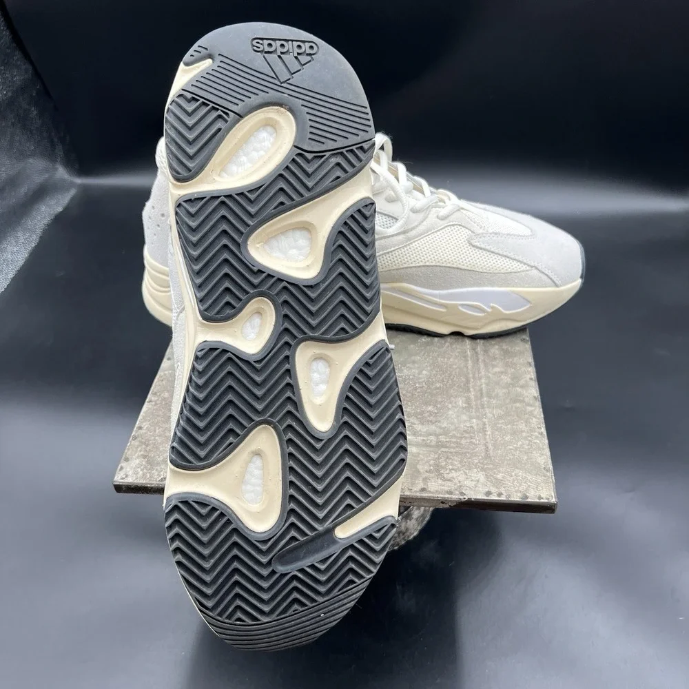 Adidas Yeezy Boost 700 analog V1 ivory Grey EG7596 Men's Size 13